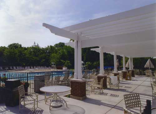 Cabana and pool dining facilities at Skokie Country Club in Glencoe, IL